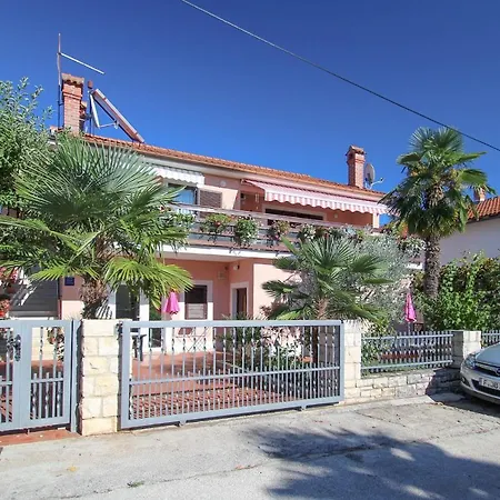 Apartment Adila A22